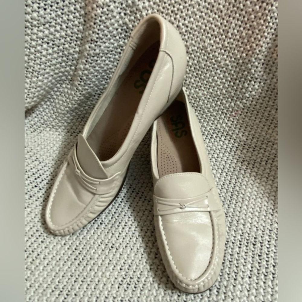 SAS Easier Leather Slip On Loafer